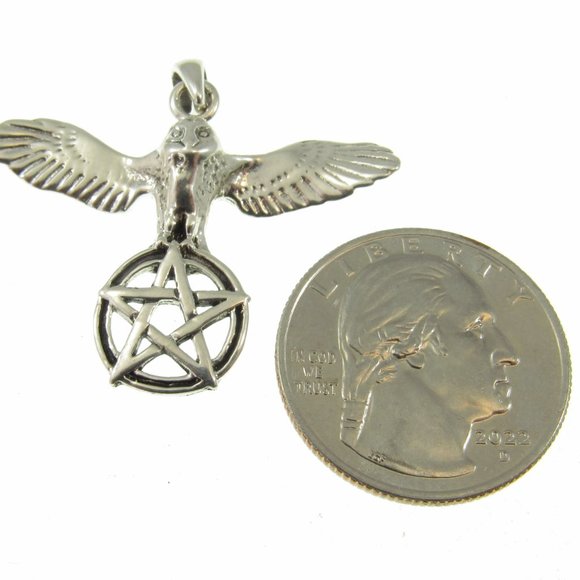 Handcrafted Solid 925 Sterling Silver Flying Owl with Pentacle Pendant - Picture 2 of 5